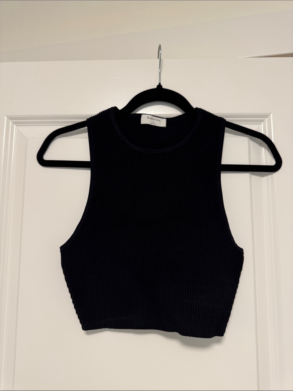 Babaton Black Ribbed Cropped Tank